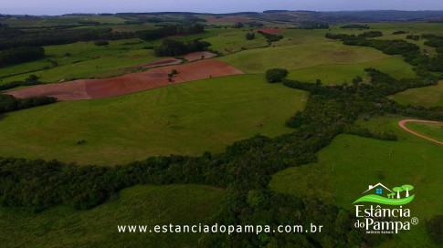 DOS EÓLICOS VIRA P FAZENDA_Moment.00_01_23_04.Quadro216_6cf33725d5e15bd4ea24b4fc31fc408295769f37.jpg